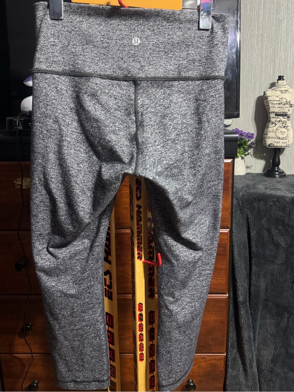 Lululemon Heathered Grey Leggings - Picture 2 of 3